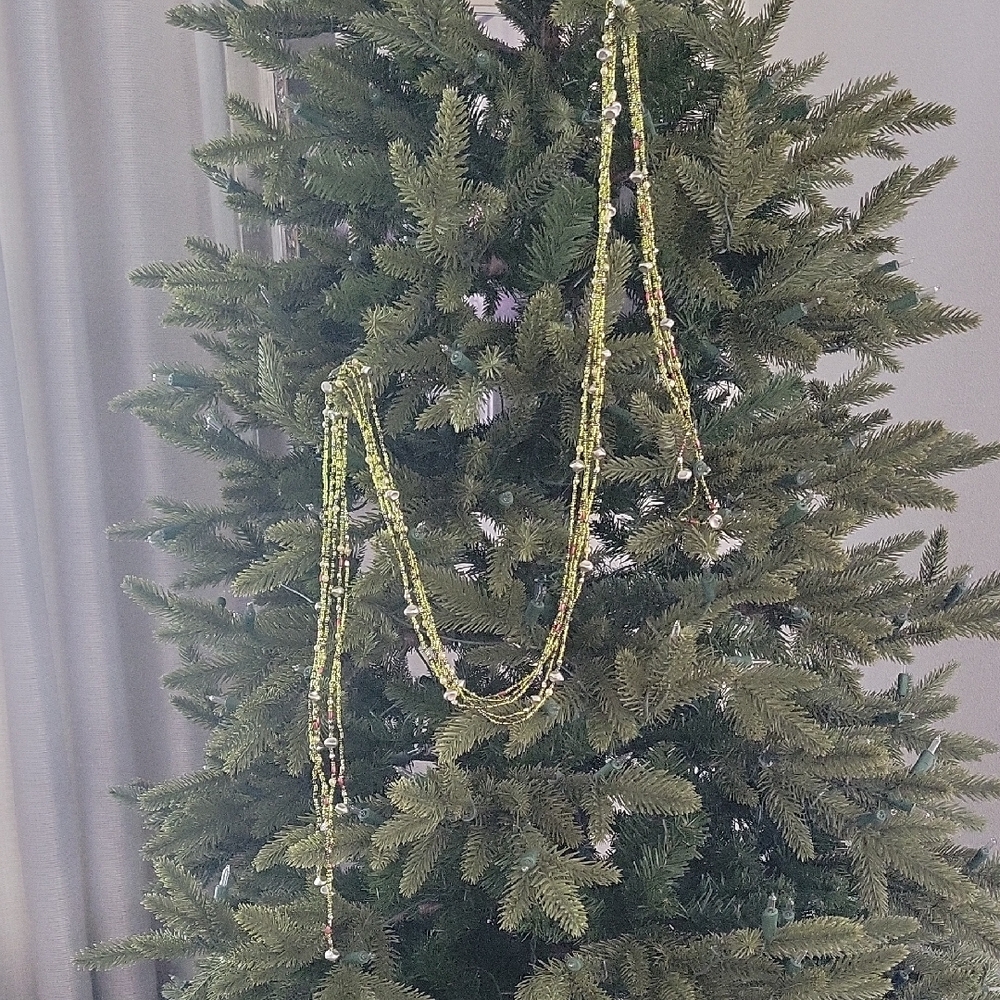 Beaded Jewel 5-Strand Chain Garland In Green